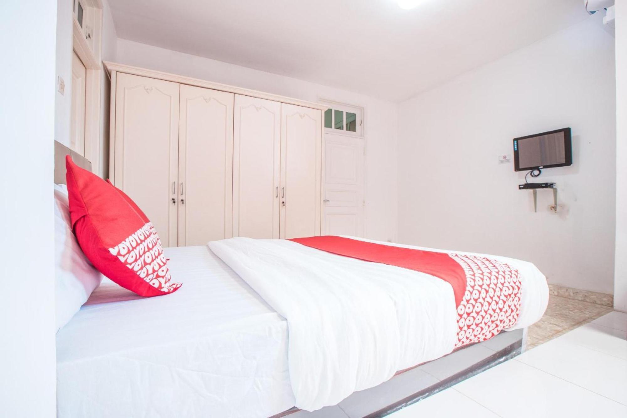 Capital O 332 Residence G17 Kemang جاكرتا المظهر الخارجي الصورة