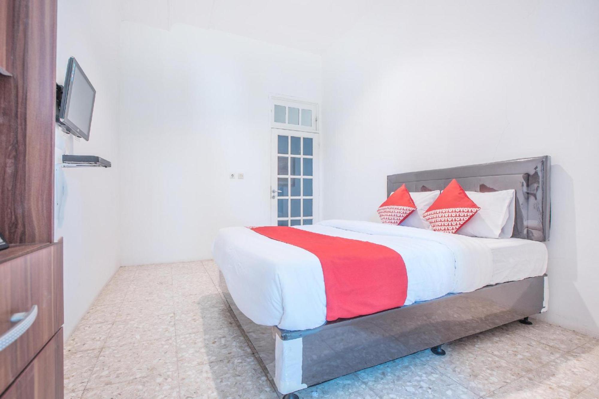 Capital O 332 Residence G17 Kemang جاكرتا المظهر الخارجي الصورة