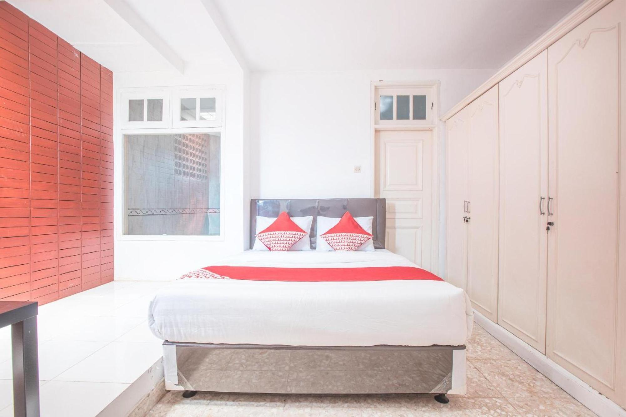 Capital O 332 Residence G17 Kemang جاكرتا المظهر الخارجي الصورة