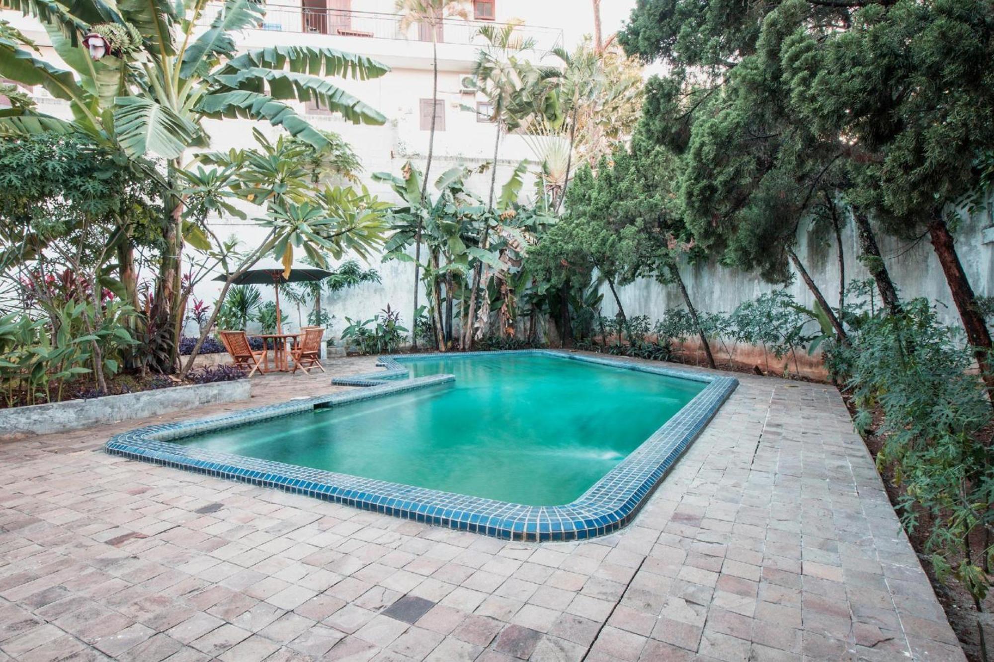 Capital O 332 Residence G17 Kemang جاكرتا المظهر الخارجي الصورة